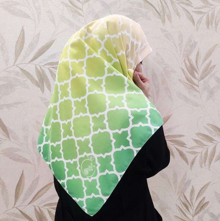 روسری ابریشم توییل کد RT022