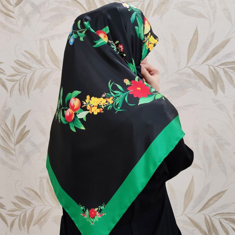 روسری ابریشم توییل کد RT031