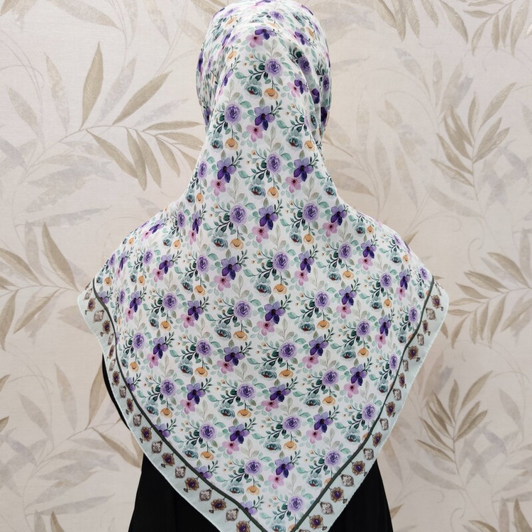 روسری دخترانه نخی کد rn29