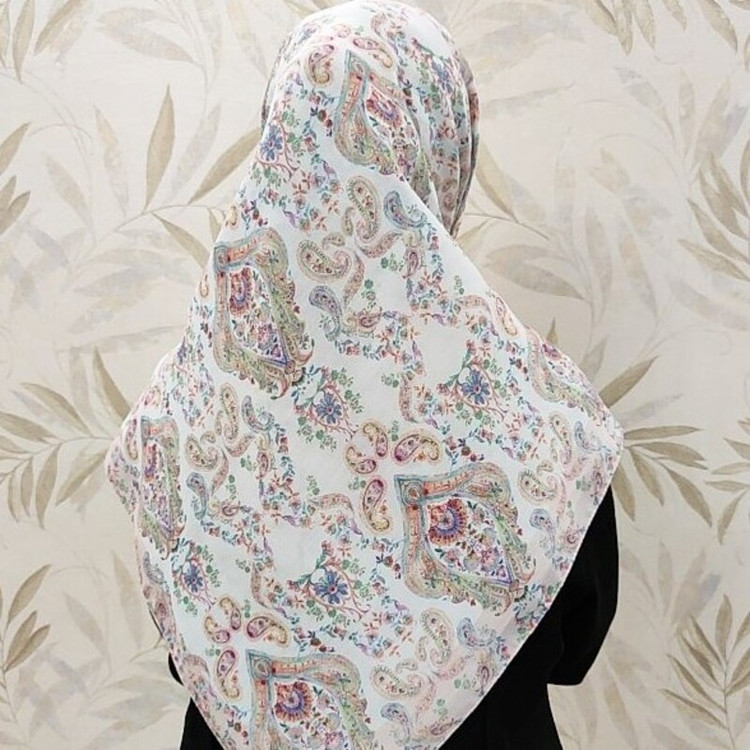 روسری نخی دخترانه کد rn06