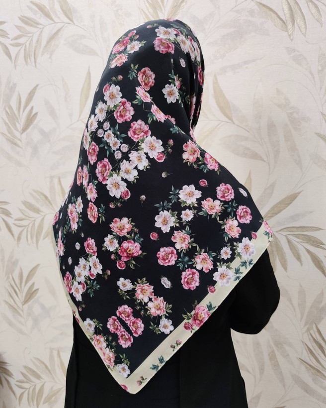 روسری نخی دخترانه کد rn64