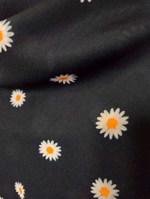 روسری دخترانه نخی کد rn14