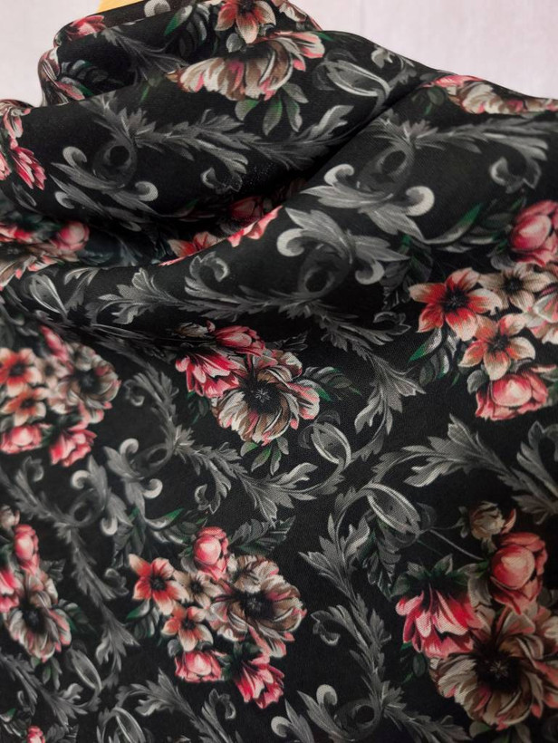 روسری دخترانه نخی کد rn45